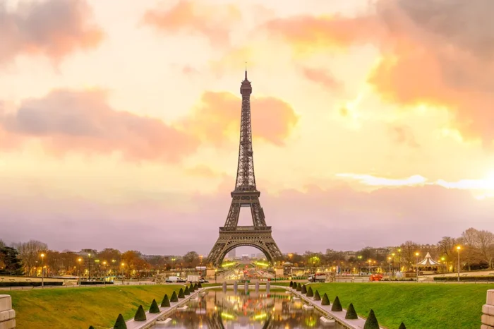 Dreamy Grand Europe Tour 2026 – 12 Days 8 Countries